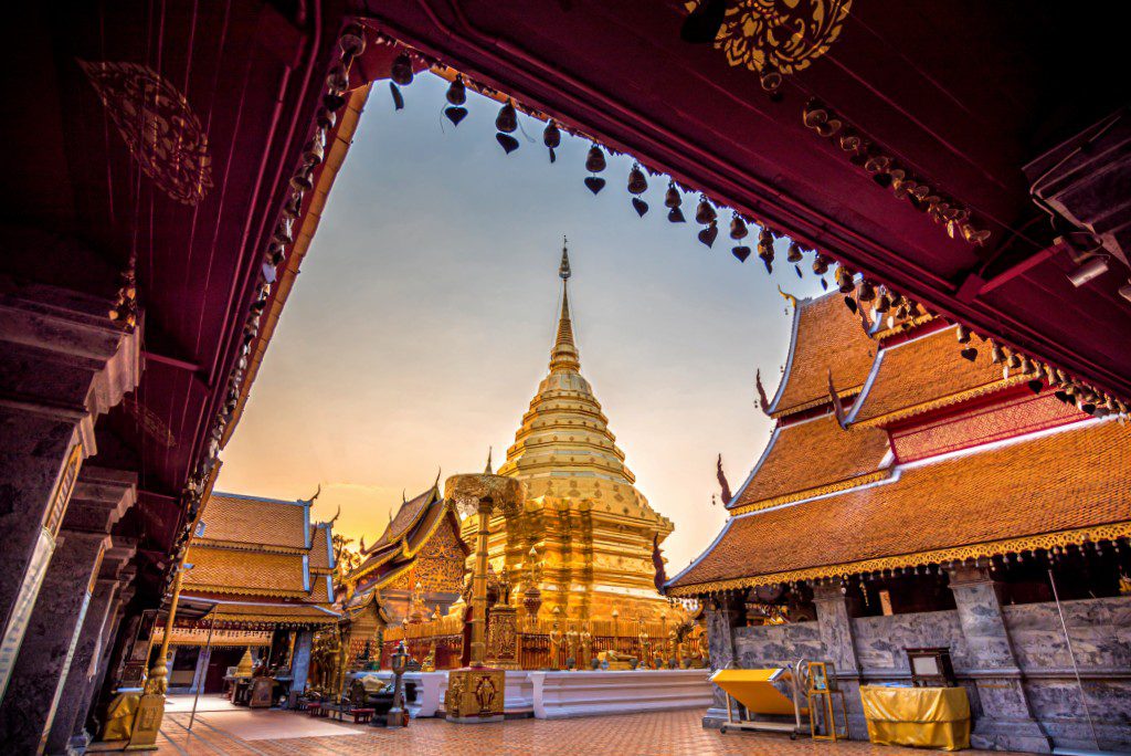 วัดพระธาตุดอยสุเทพ Welo E-Bike พาแอ่วเมืองเชียงใหม่ 10 วัด สายบุญ ต้องห้ามพลาด!