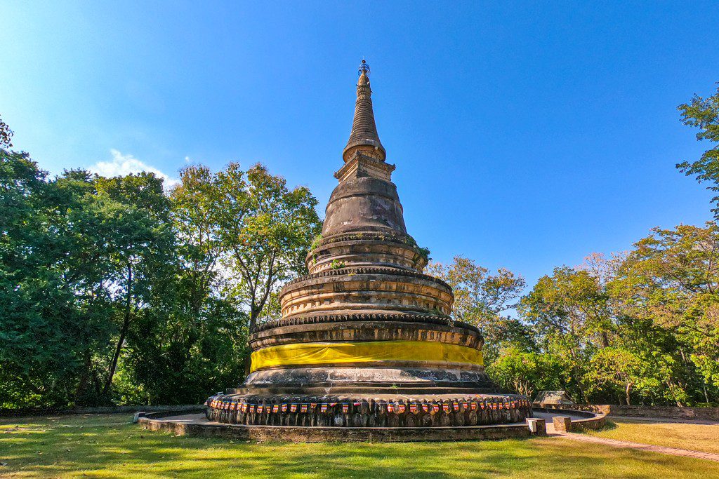 วัดอุโมงค์ Welo E-Bike พาแอ่วเมืองเชียงใหม่ 10 วัด สายบุญ ต้องห้ามพลาด!