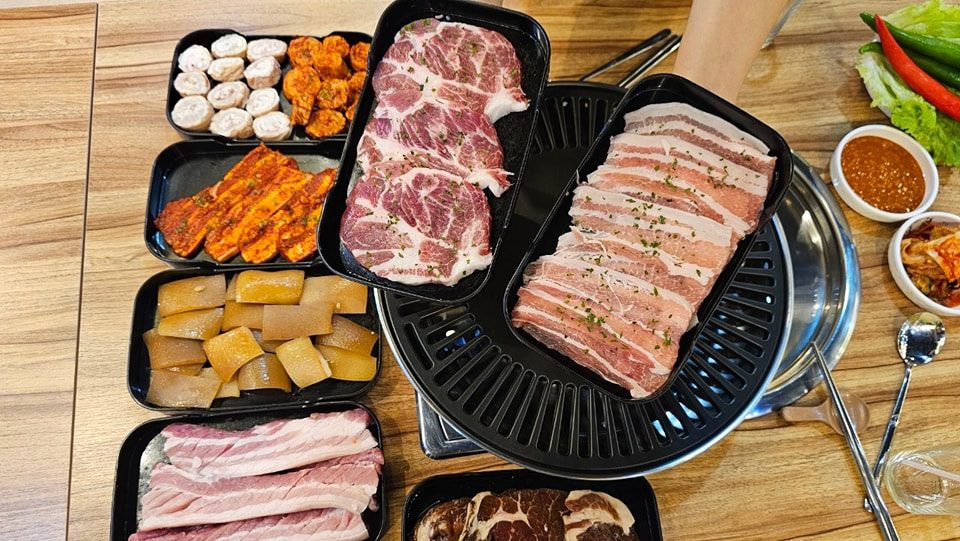 JeJu Dony Welo E-Bike ชวนไปกิน 7 ร้านปิ้งย่างอร่อยเด็ด เอาใจสาวกเกาหลี