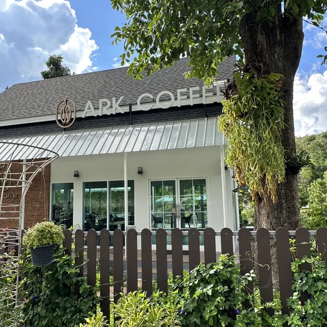 ARK Coffee Welo E-Bike ชวนคุณไปเช็กอินคาเฟ่ กลางธรรมชาติที่เชียงใหม่!