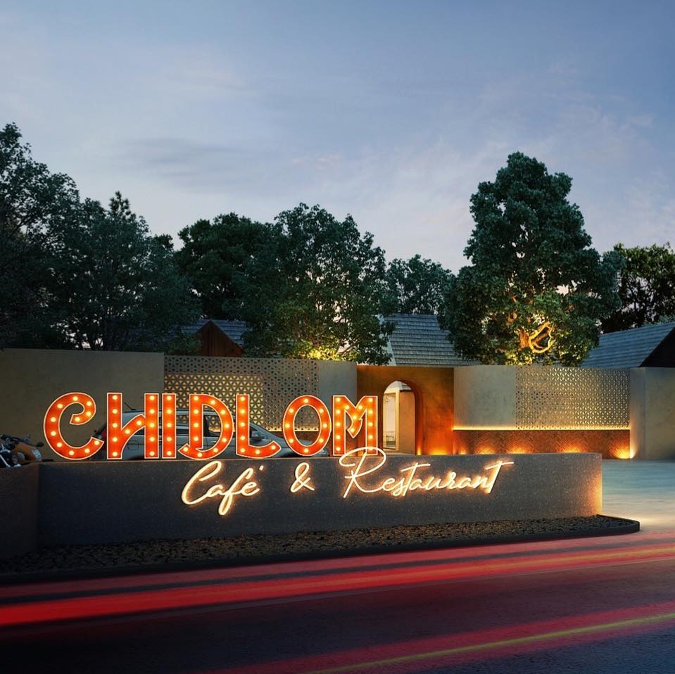 Chidlom Cafe & Restaurant Explore Riverside Restaurants Along the Ping River with Welo E-Bike